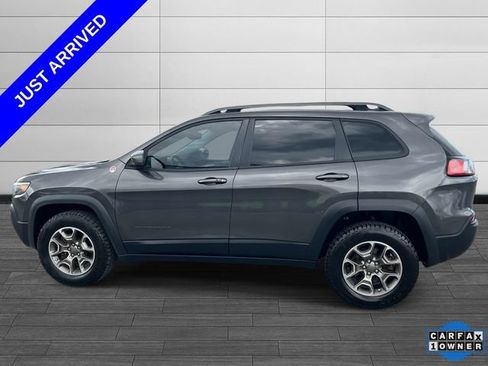 Used 2020 Jeep Cherokee Trailhawk w/ Cold Weather Group AWD/4WD image 7