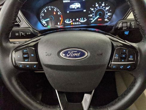 Certified 2022 Ford Escape SEL AWD/4WD image 11