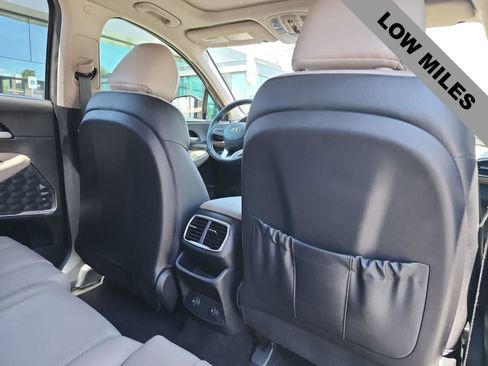 Used 2020 Hyundai Santa Fe SEL FWD image 16