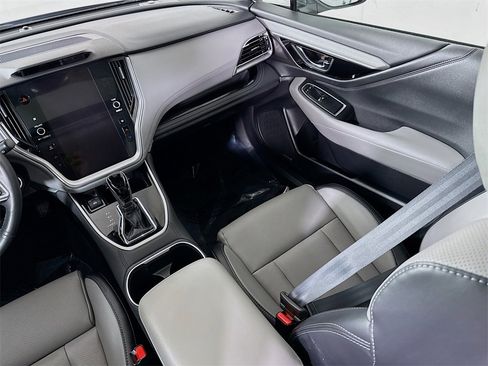 Certified 2025 Subaru Outback Limited image 29