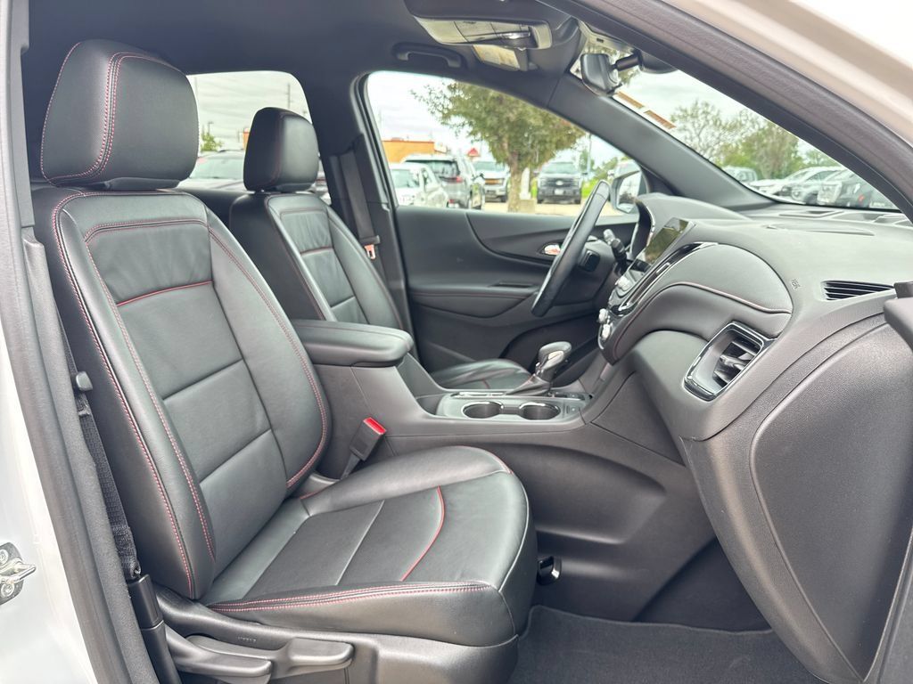 Certified 2024 Chevrolet Equinox RS w/ RS Leather Package AWD/4WD image 35