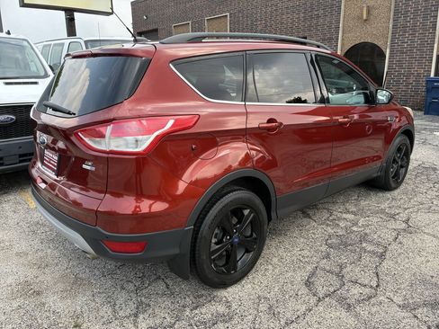 Used 2016 Ford Escape SE w/ Equipment Group 201A AWD/4WD image 4