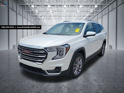 Used 2023 GMC Terrain SLT w/ LPO, Floor Liner Package FWD image 1