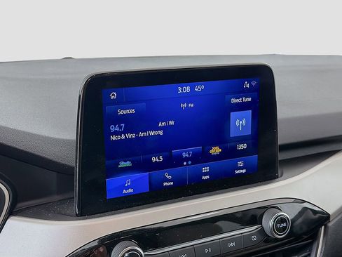 Used 2022 Ford Escape SE image 29