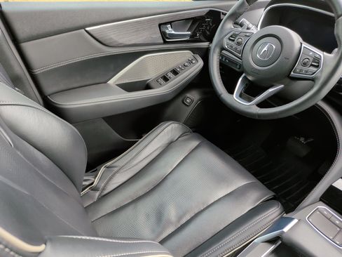 Used 2023 Acura MDX SH-AWD w/ Advance Package image 35