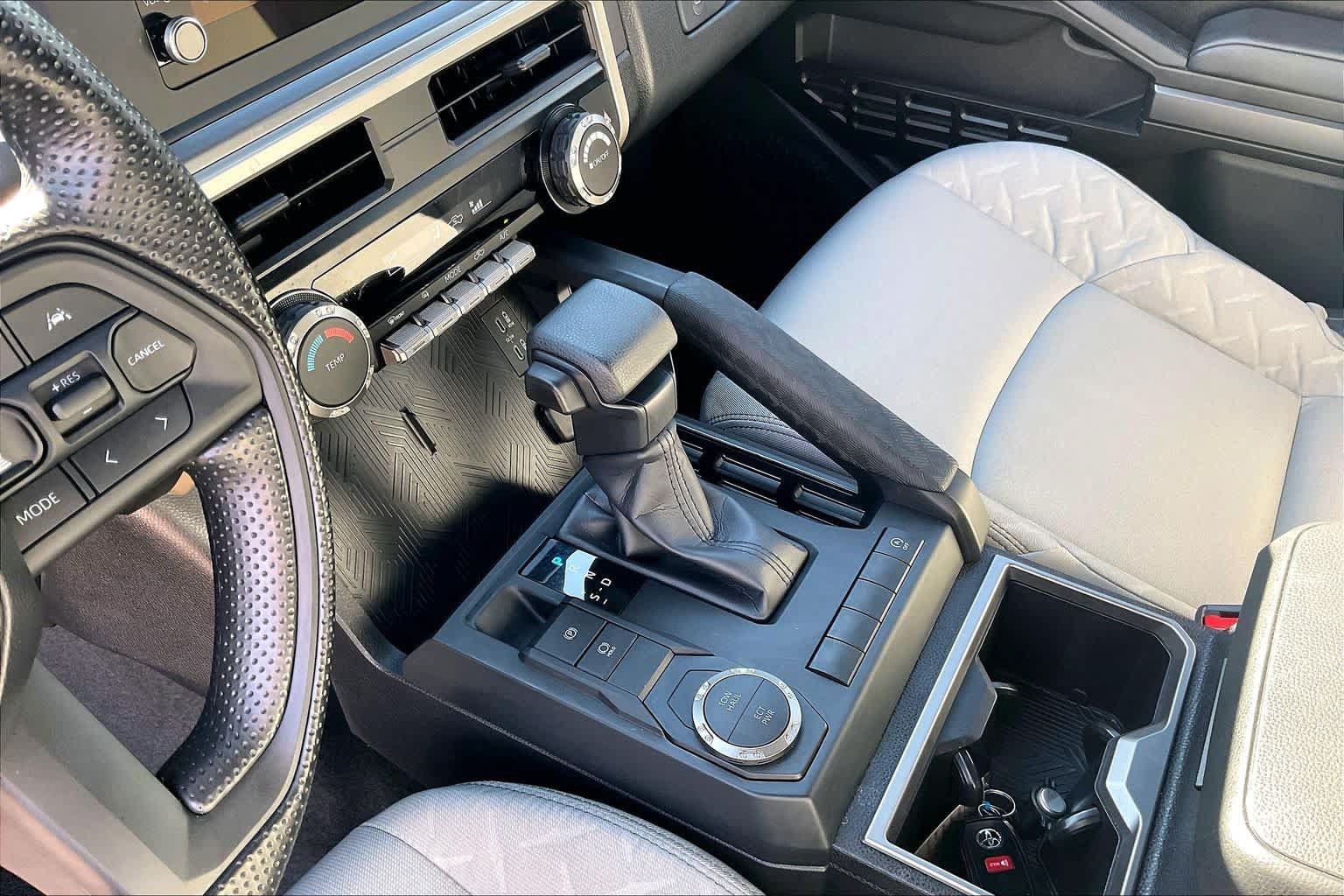 Used 2026 Toyota Tacoma SR5 RWD image 16