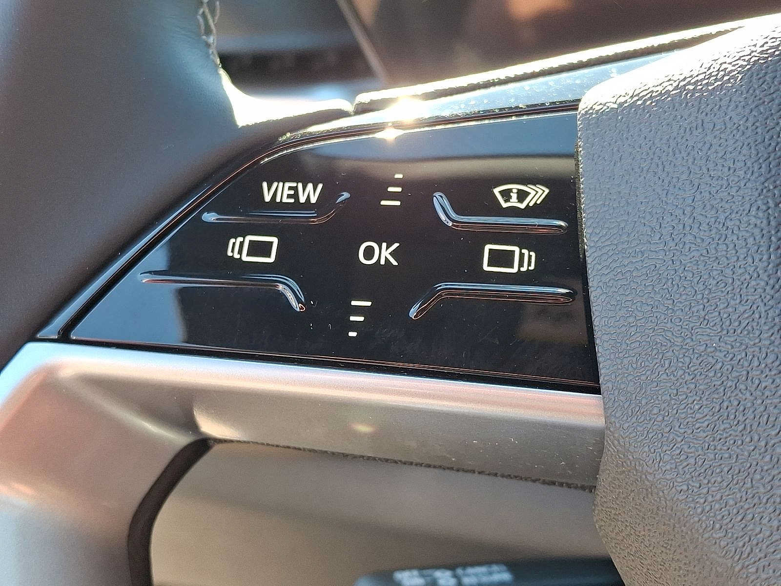 Used 2025 Audi Q5 Prestige AWD/4WD image 23