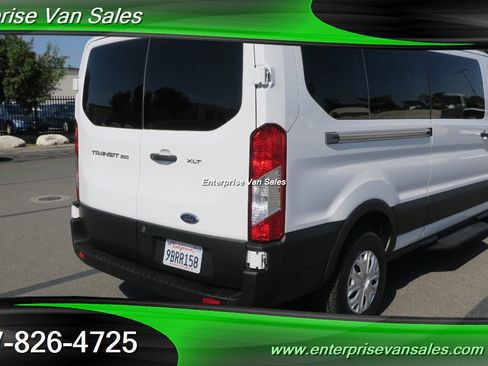 Used 2022 Ford Transit 350 XLT image 5