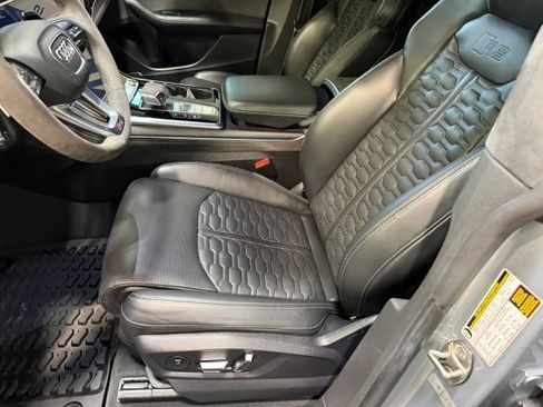 Used 2023 Audi RS Q8 image 23