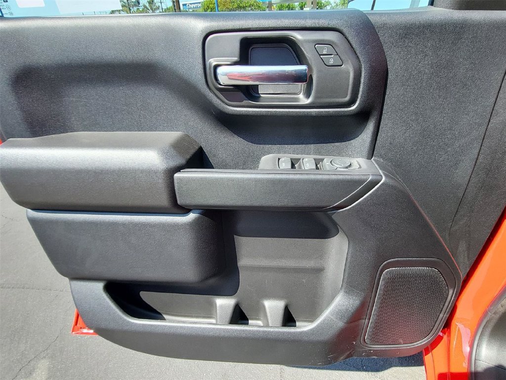 Used 2022 Chevrolet Silverado 1500 Custom RWD image 13