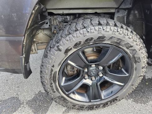 Used 2021 RAM 1500 Big Horn AWD/4WD image 32