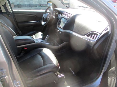 Used 2016 Dodge Journey R/T FWD image 8