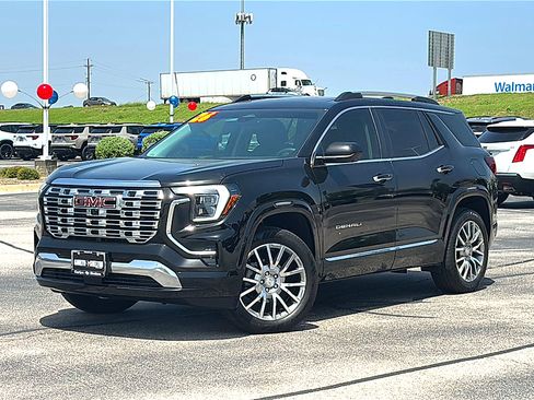 Used 2026 GMC Terrain Denali AWD/4WD image 2