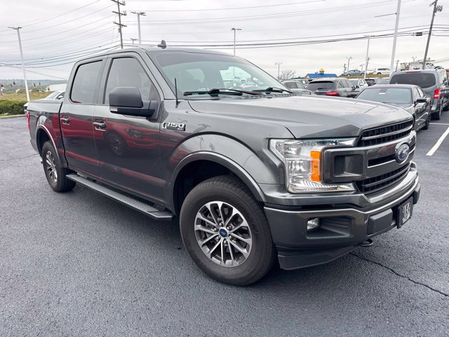 Used 2018 Ford F150 XLT w/ Equipment Group 302A Luxury AWD/4WD image 3