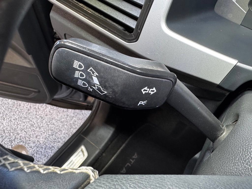 Used 2022 Volkswagen Atlas SE AWD/4WD image 22