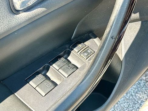 Used 2010 Nissan Maxima 3.5 SV w/ Premium Pkg FWD image 18