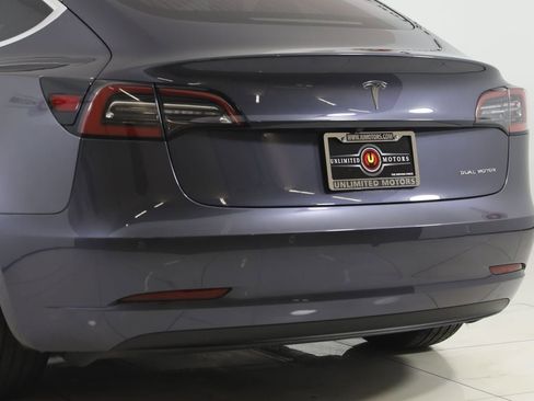 Used 2018 Tesla Model 3 Long Range image 25