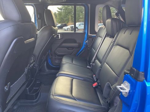 Used 2024 Jeep Wrangler Unlimited Rubicon 392 image 24