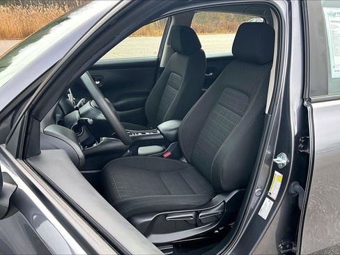 Used 2023 Honda HR-V LX image 20