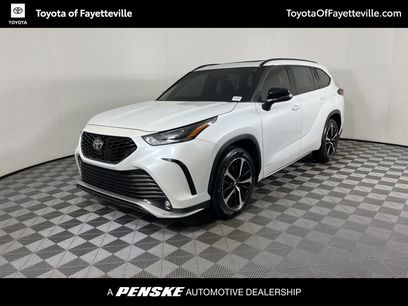 Certified 2022 Toyota Highlander XSE