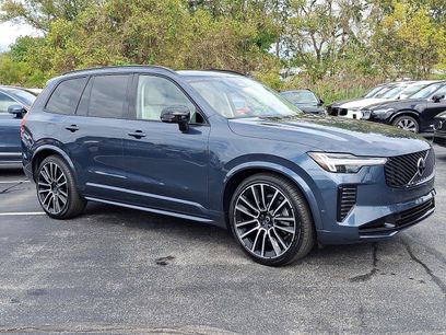 Certified 2026 Volvo XC90 B6 Ultra w/ Lounge Package