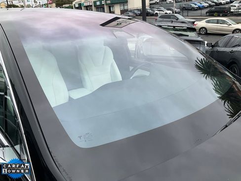 Used 2018 Tesla Model X 75D image 71