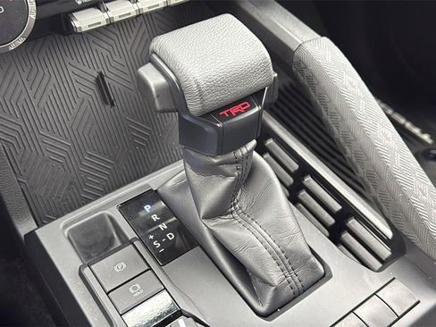 Certified 2025 Toyota Tacoma TRD Sport image 25