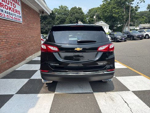 Used 2019 Chevrolet Equinox LT w/ Driver Convenience Package FWD image 9