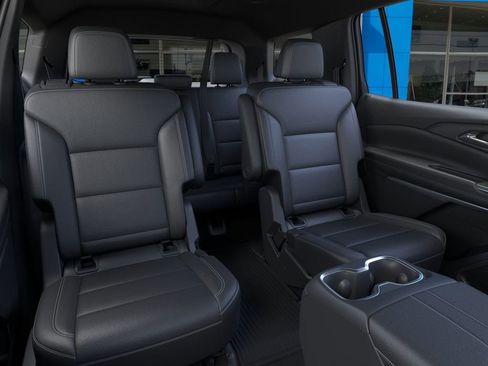 New 2026 Chevrolet Traverse LT image 17
