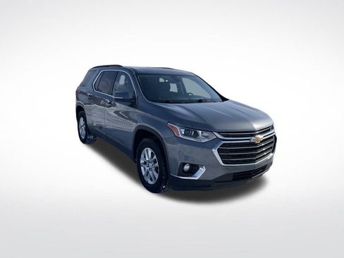 Used 2021 Chevrolet Traverse LT image 7