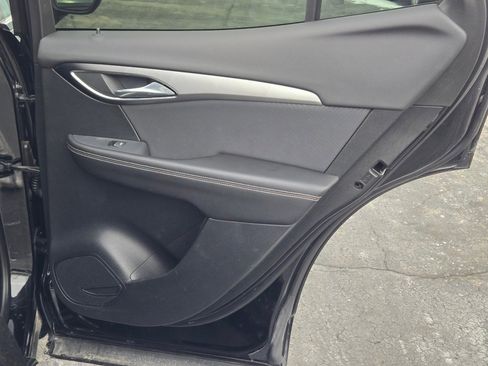 Certified 2025 Buick Envision Sport Touring image 8