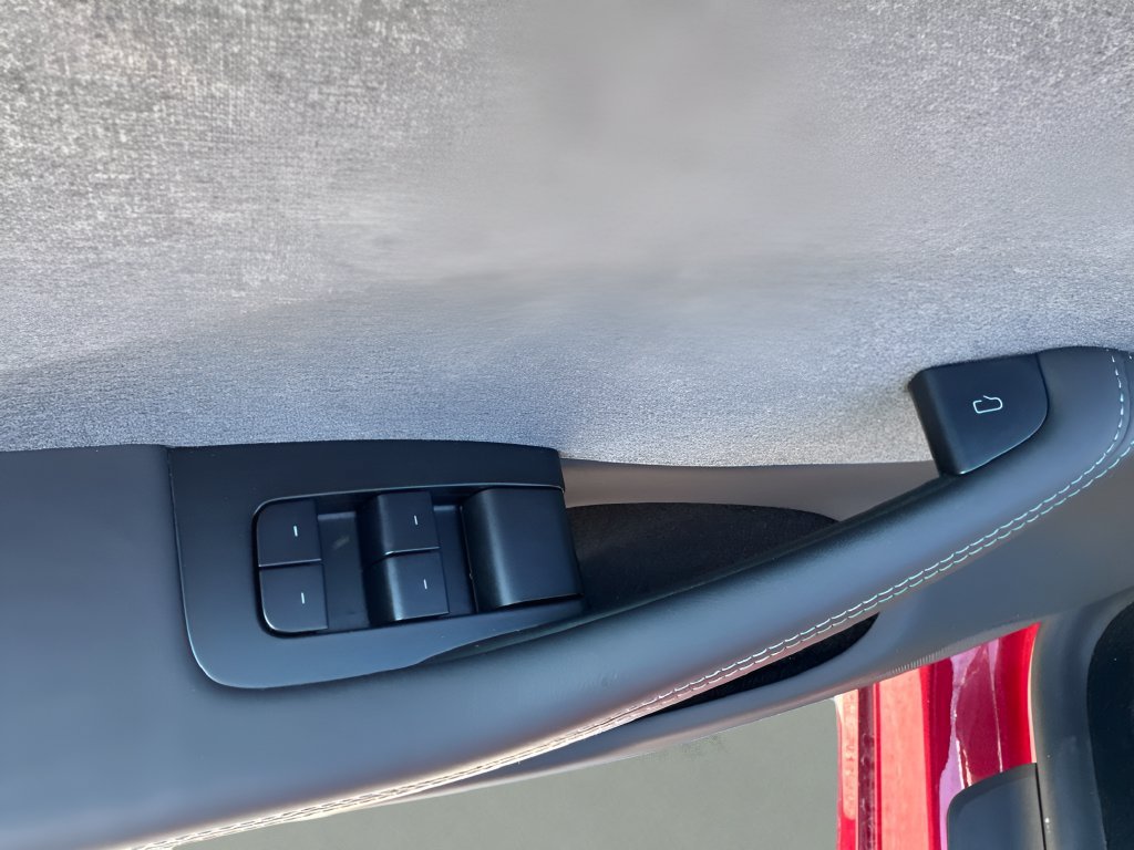 Used 2025 Tesla Model 3 Long Range RWD image 26
