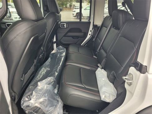 New 2026 Jeep Wrangler Unlimited Rubicon image 8