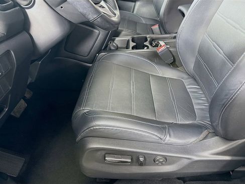 Certified 2019 Honda CR-V EX-L image 33
