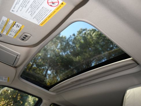 Used 2017 Lincoln Navigator Select image 7