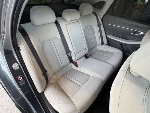 Used 2022 Hyundai Sonata SEL FWD image 29