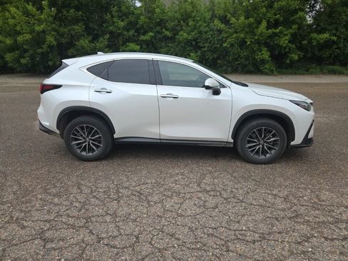 Used 2024 Lexus NX 350 AWD image 16