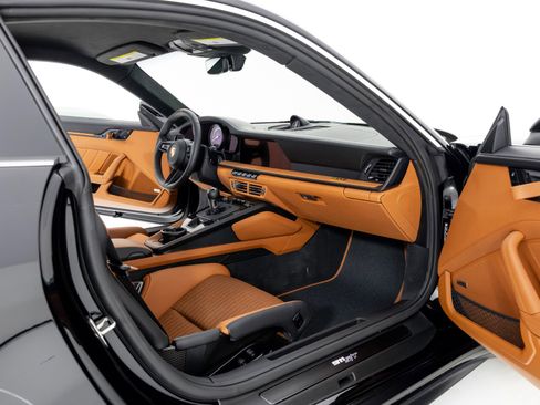 Used 2024 Porsche 911 GT3 RS image 30