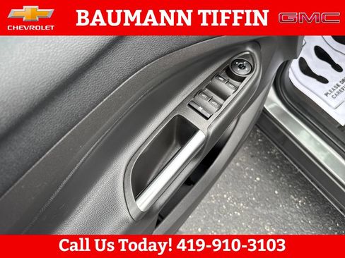 Used 2018 Ford Escape SE w/ SE Sync 3 Package AWD/4WD image 19