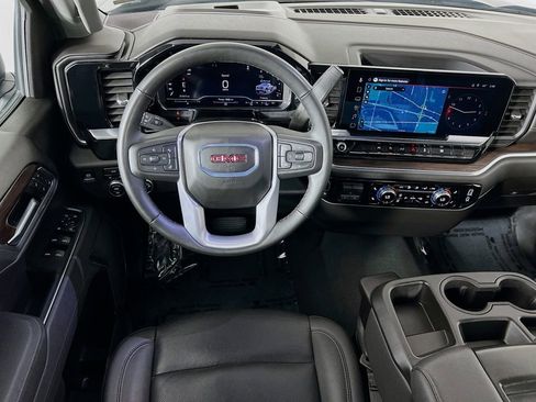 Used 2025 GMC Sierra 1500 SLT image 22