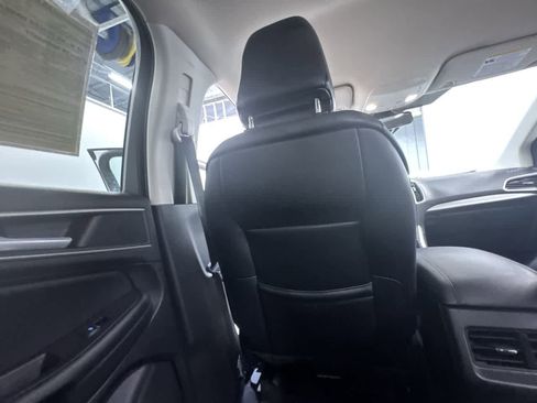 Used 2024 Ford Edge SEL image 38