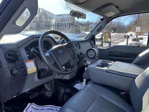 Used 2015 Ford F550 4X2 2dr Regular Cab 140.8 200. image 19