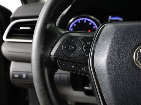 Used 2018 Toyota Camry SE FWD image 33