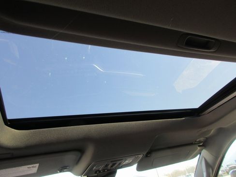 New 2026 GMC Sierra 3500 SLT image 16