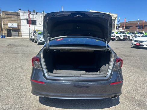 Used 2022 Honda Civic Sport image 11