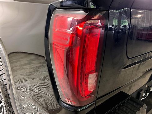 Used 2021 GMC Sierra 1500 AT4 w/ AT4 Premium Package AWD/4WD image 31