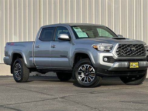 Used 2023 Toyota Tacoma TRD Off-Road image 2