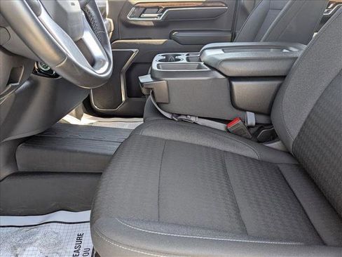 Used 2023 GMC Sierra 1500 Elevation image 15