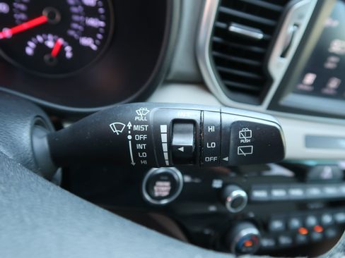 Used 2019 Kia Sportage EX w/ EX Premium Package FWD image 20