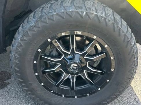 Used 2021 Toyota Tundra 1794 Edition AWD/4WD image 4